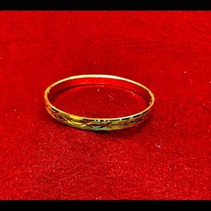 Vintage Goldtone Etched Bangle Bracelet, hinged with slide clasp